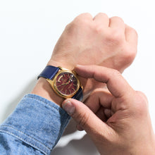 Load image into Gallery viewer, NAVY GRAINED CALF STANDARD STRAP