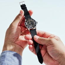 Load image into Gallery viewer, BLACK GRAINED CALF STANDARD STRAP