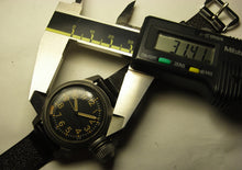 Load image into Gallery viewer, ELGIN U.S.MILITARY NAVY UDT DIVER'S CANTEEN WATCH MINT 1950 KOREAN WAR