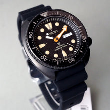 Load image into Gallery viewer, 2018 SEIKO PROSPEX DIVERS "THE BLACK SERIES" EDITION SRPC49J1 NEW
