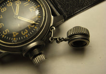 Load image into Gallery viewer, ELGIN U.S.MILITARY NAVY UDT DIVER'S CANTEEN WATCH MINT 1950 KOREAN WAR