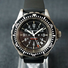 Load image into Gallery viewer, 2005 MARATHON US MILITARY GSAR (Search & Rescue Diver’s) AUTOMATIC DIVE WATCH