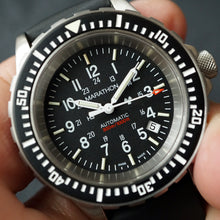 Load image into Gallery viewer, 2005 MARATHON US MILITARY GSAR (Search & Rescue Diver’s) AUTOMATIC DIVE WATCH