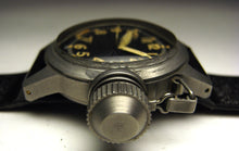 Load image into Gallery viewer, ELGIN U.S.MILITARY NAVY UDT DIVER'S CANTEEN WATCH MINT 1950 KOREAN WAR