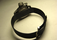 Load image into Gallery viewer, ELGIN U.S.MILITARY NAVY UDT DIVER'S CANTEEN WATCH MINT 1950 KOREAN WAR