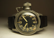 Load image into Gallery viewer, ELGIN U.S.MILITARY NAVY UDT DIVER'S CANTEEN WATCH MINT 1950 KOREAN WAR