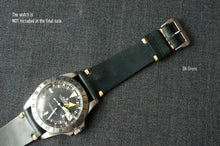 Load image into Gallery viewer, DARK GREEN HORWEEN SHELL CORDOVAN CUSTOM MADE STRAP