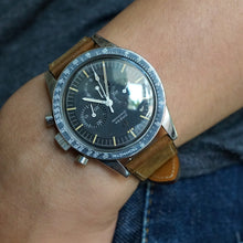 Load image into Gallery viewer, TOBACCO CRAZY HORSE DISTRESSED CALF STANDARD STRAP