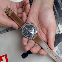 Load image into Gallery viewer, NATURAL CHROMEXCEL STANDARD STRAP