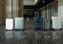 Load image into Gallery viewer, MAGAZINE-B ISSUE NO.32 RIMOWA