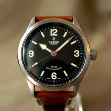 Load image into Gallery viewer, TUDOR HERITAGE 41MM 79910 RANGER WATCH