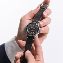 Load image into Gallery viewer, ESPRESSO SUEDE THE MUSEUM STRAP