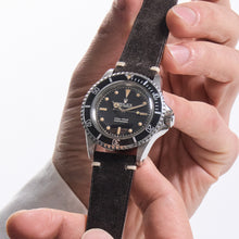 Load image into Gallery viewer, ESPRESSO SUEDE THE MUSEUM STRAP