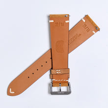 Load image into Gallery viewer, SAND SUEDE THE MUSEUM STRAP
