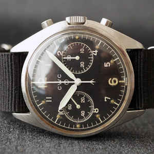 1974 CWC UK ROYAL AIRFORCE PILOT'S ISSUED MILITARY CHRONOGRAPH WATCH