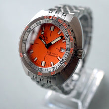 Load image into Gallery viewer, 2010 DOXA SUB 1000T PROFESSIONAL RE-EDITION ORANGE DIVER WATCH
