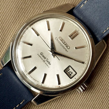 Load image into Gallery viewer, 1965 GRAND SEIKO REF.5722-9990 CHRONOMETER LION HAND WOUND WATCH