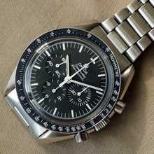 Load image into Gallery viewer, 1979 OMEGA SPEEDMASTER PROFESSIONAL 145.022 MINT / GUARANTEE BOOKLET