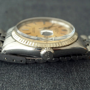 1962 ROLEX DATEJUST REF.1601 EARLY STYLED DIAL AND HANDS