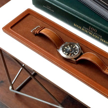 Load image into Gallery viewer, GOLD TAN LEATHER SINGLE WATCH TRAY