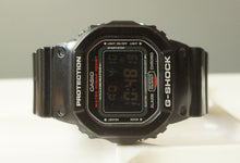 Load image into Gallery viewer, VINTAGE CASIO G-SHOCK DW-5600 ST 1545 RAVEN RARE